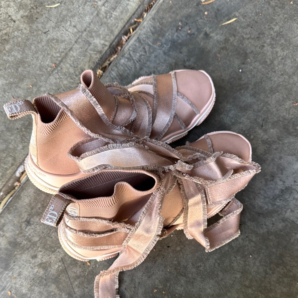 Red Valentino Sneakers